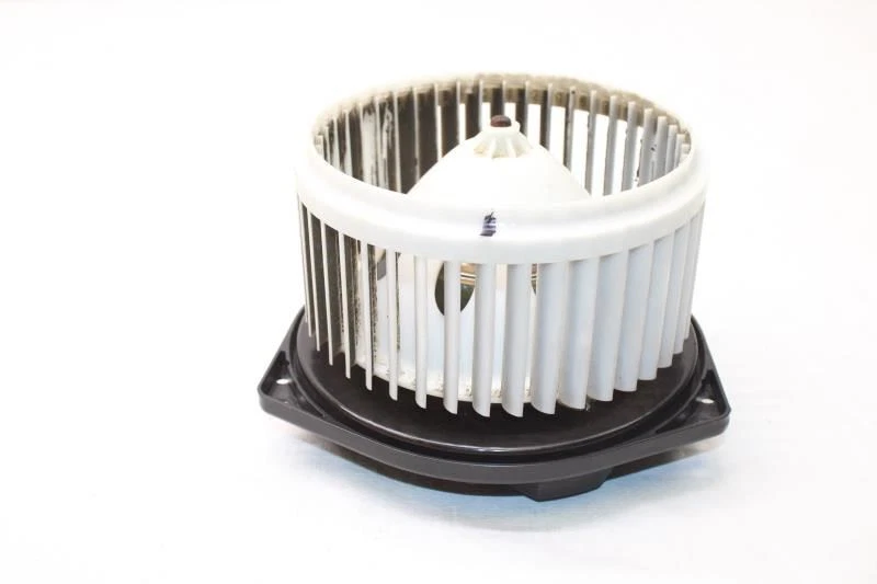 2005 NISSAN 350Z Z33 ROADSTER #276 ПРИБОРНОЙ ПАНЕЛИ ВЕНТИЛЯТОР ДВИГАТЕЛЯ ВЕНТИЛЯТОРА - Изображение 2 из 4