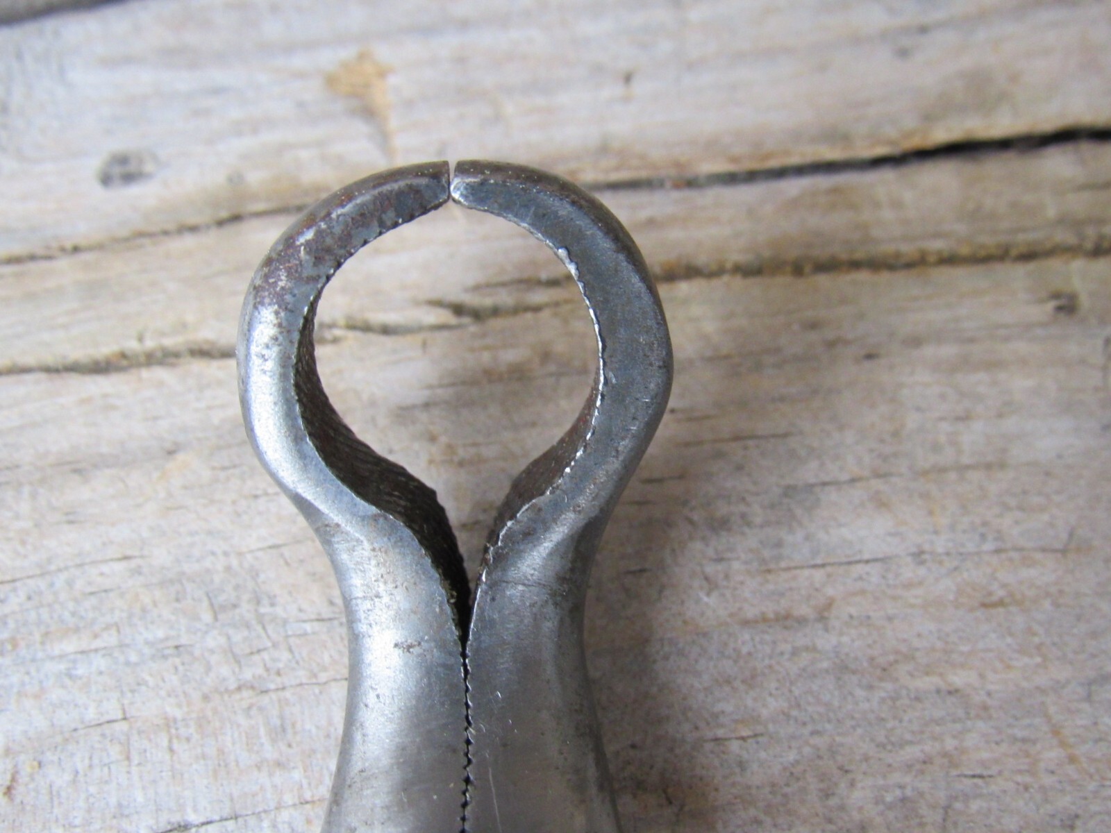 MAC P301787 1/2" RED GRIP HANDLE LONG REACH HOSE GRIP PLIERS APPROX 11" LENGTH