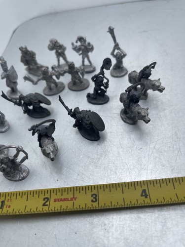 Ral Partha Miniatures D&D Lot Of 16 Vintage Goblins Wolf Riders Swords Figures - Picture 8 of 24