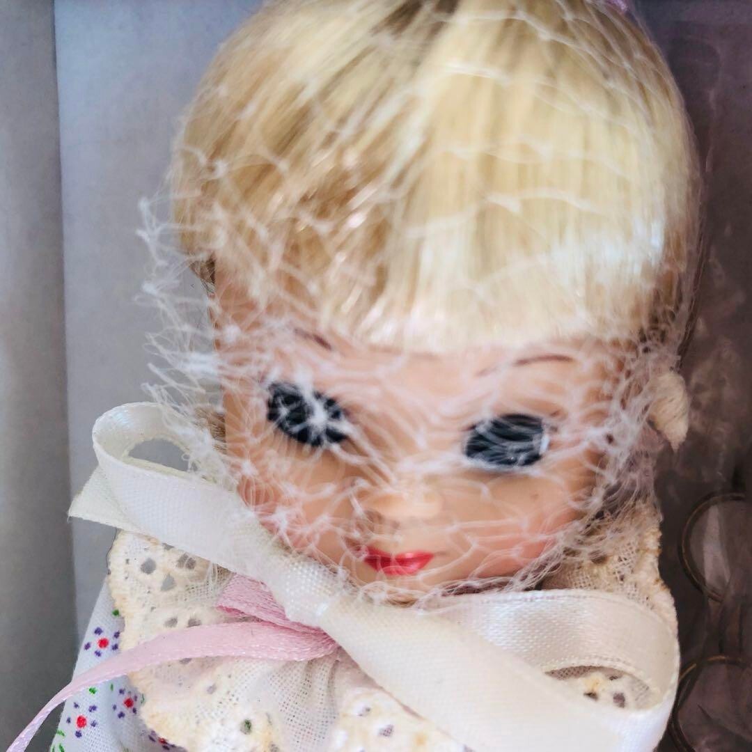 Tiny Betsy McCall He Sees You When You're Sleeping 2003 Collector