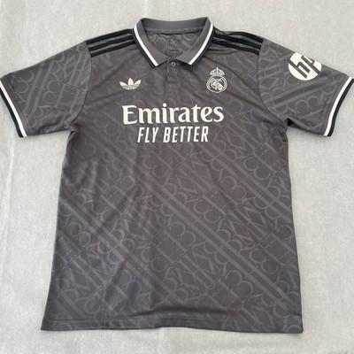 Official Real Madrid 3rd Shirt 2022/23 XL Slim Fit Grey Camavinga #6
