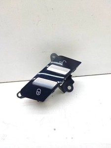 MERCEDES-BENZ S W221 Zentralverriegelungsschalter A2218213151 3.00 30777400