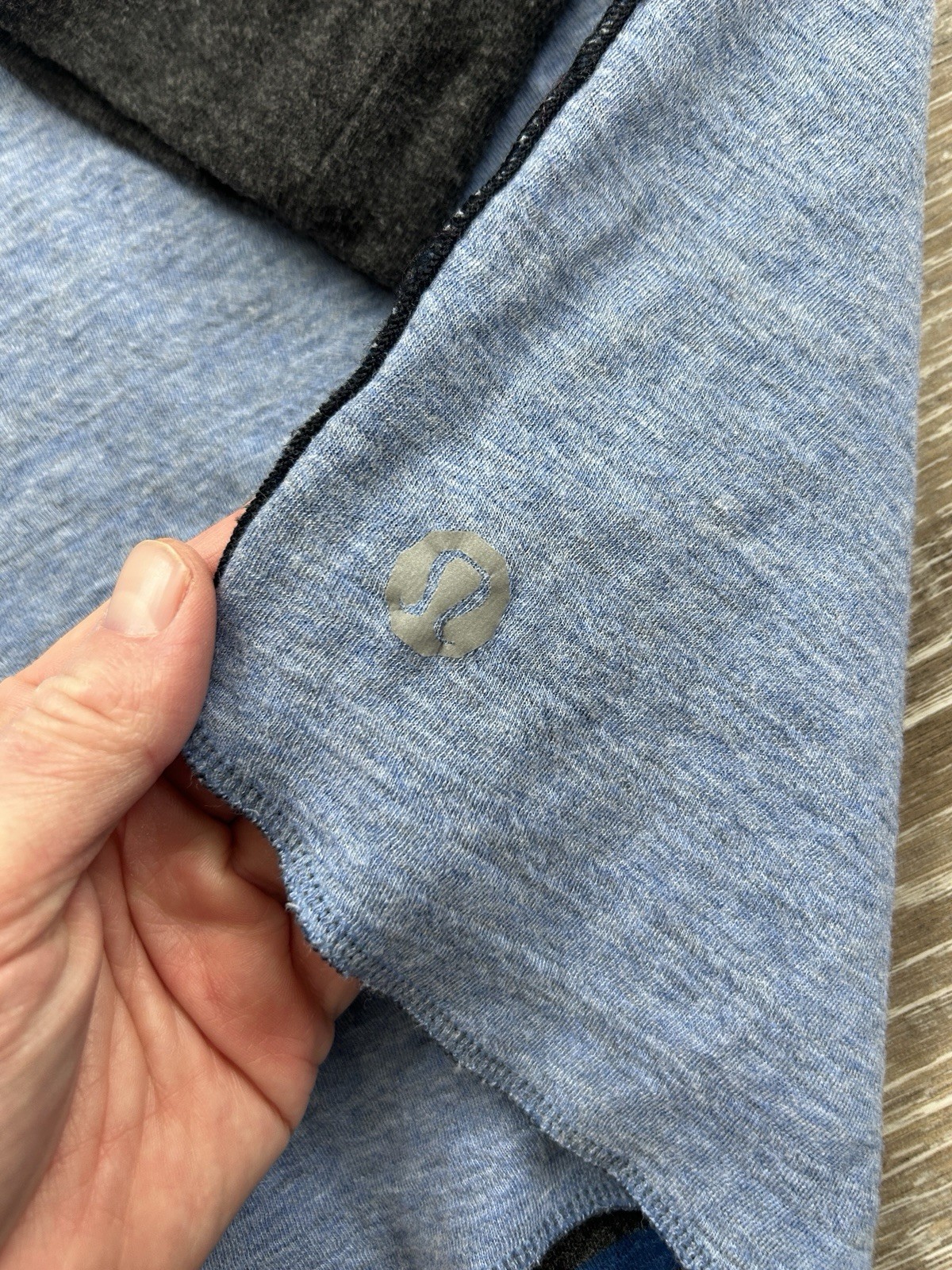 Lululemon Binary Reversible Long Sleeve Thermal T… - image 7