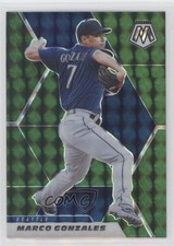 2021 Panini Mosaic Green Mosaic Prizm Marco Gonzales #93 ut4