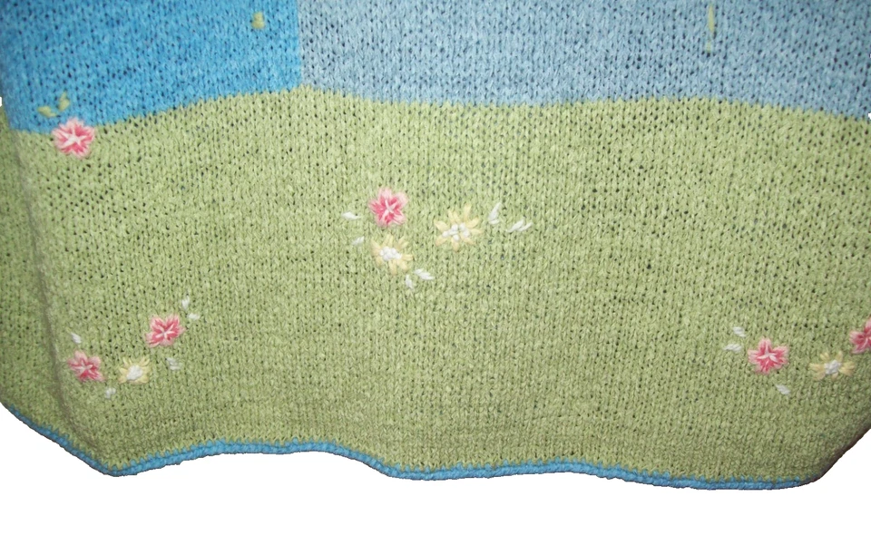 Suéter Tejido CRAZY HORSE BORDADO FLORAL Azul Verde Rosa TALLA GRANDE Busto 46 (C5) Foto 4 de 4