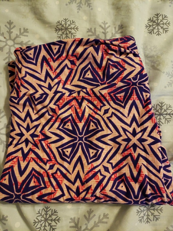 Lularoe Pink and Purple Tall & Curvy Leggings NWOT