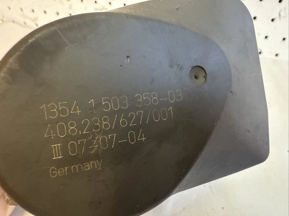 2005 Mini Cooper S R53 1.6L Throttle Body 1354150335803 - Image 2 of 4