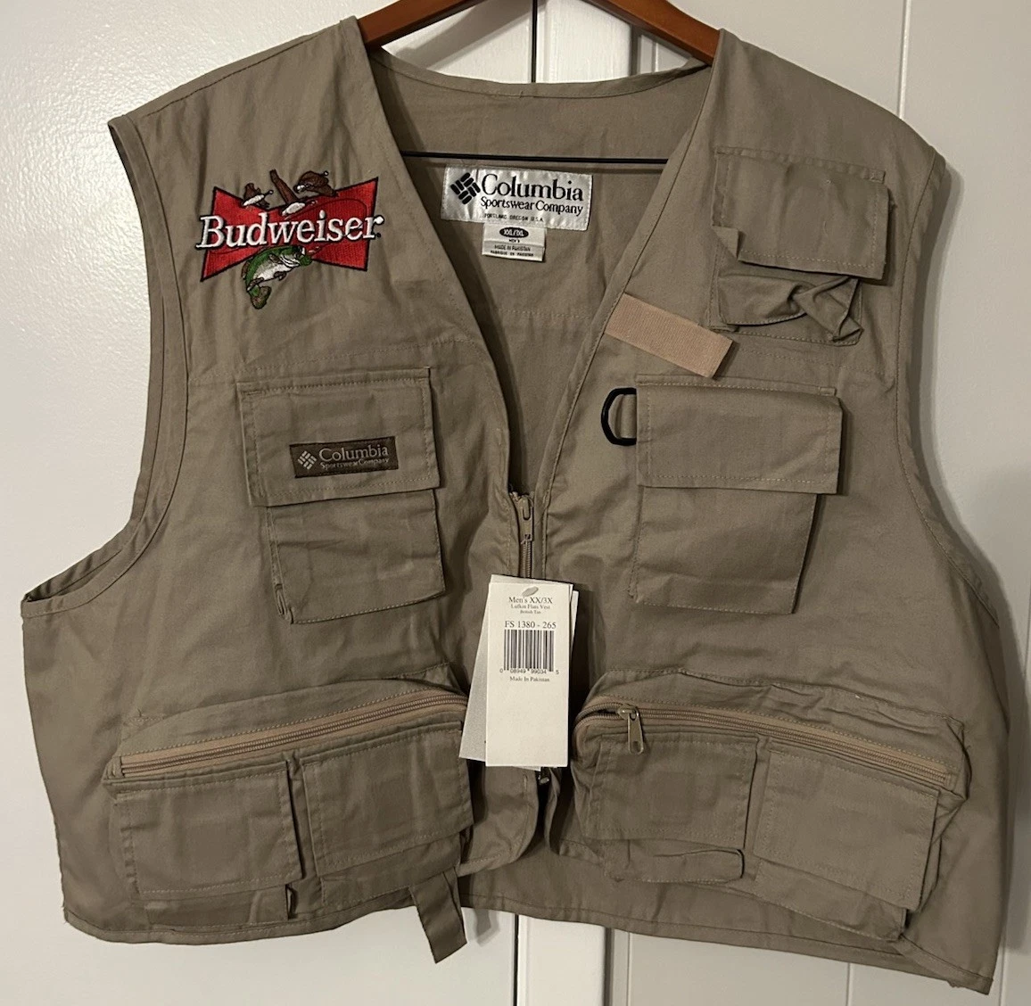 Vnt Rare Budweiser Columbia Embroidered Fly Fishing Vest New NWT 2X/3X Tan