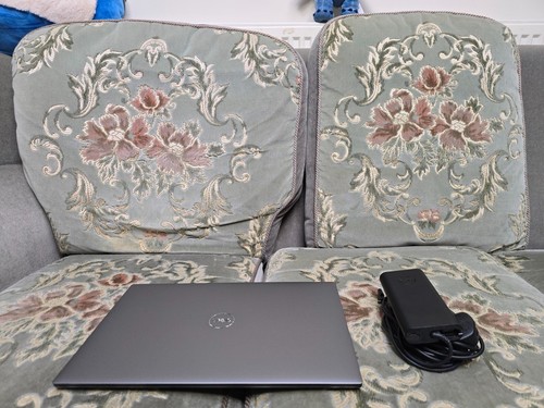 Dell Precision 5570 i7 12800H 32GB 512GB RTX A2000 (8GB) 4K UHD+ Touch Laptop - Picture 2 of 11