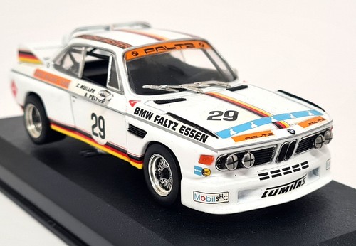 Detail 1/43 BMW 3000 CS 1971 Monza 4H Racing S. Muller Diecast Modellauto