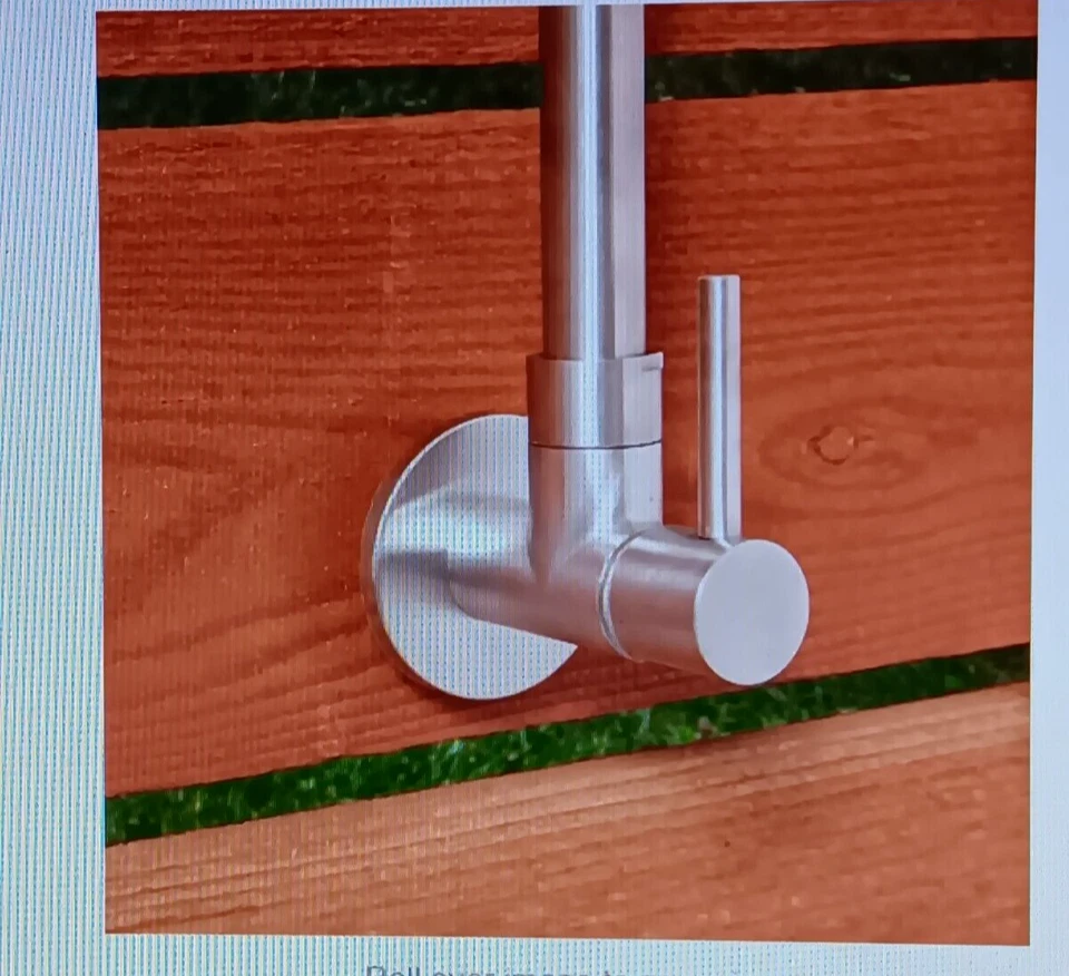 Signature Hardware ACERO INOXIDABLE EXPUESTO DUCHA EXTERIOR SH441053SS Foto 3 de 4