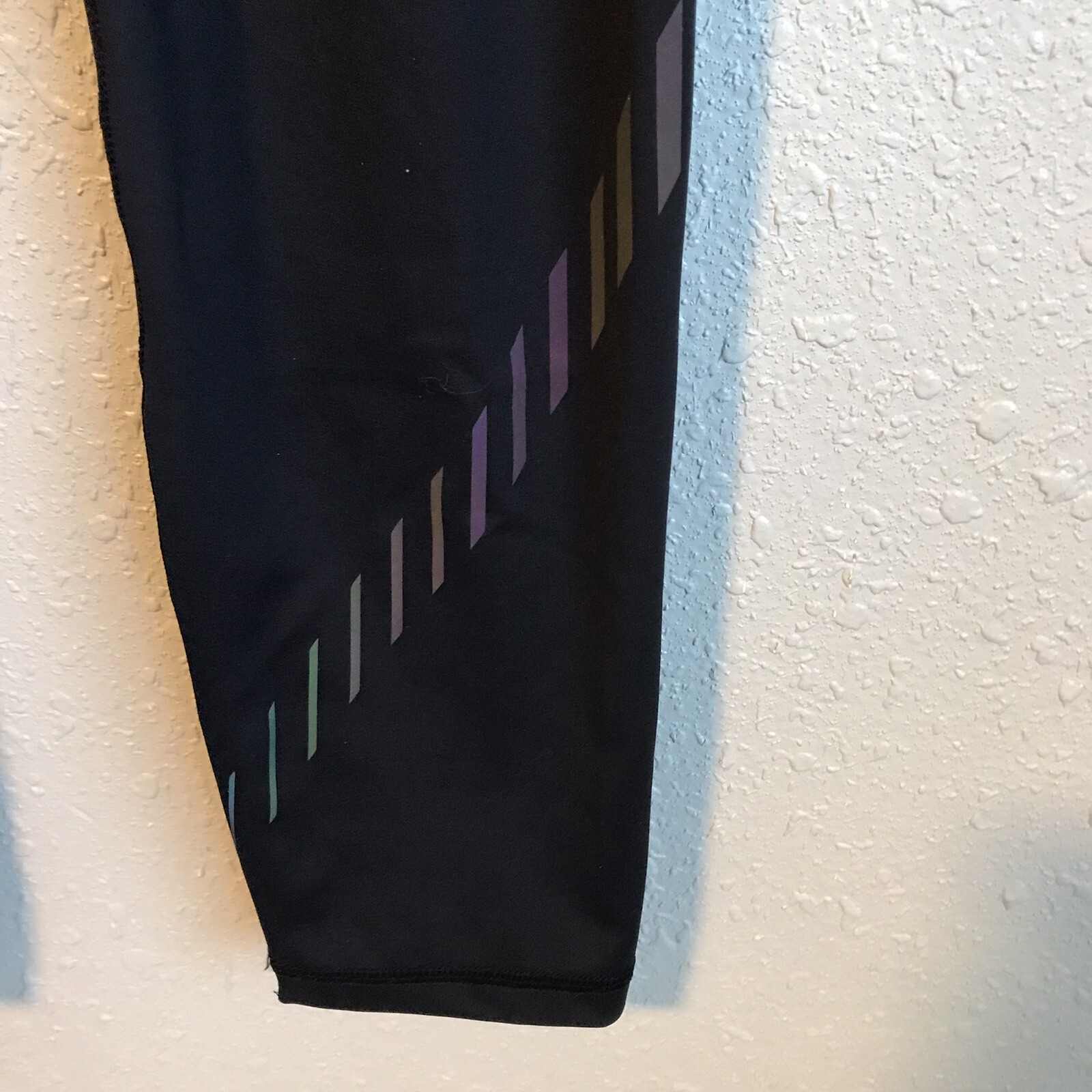 ATHLETA Black Reflective Details Workout Activewear Z… Gem