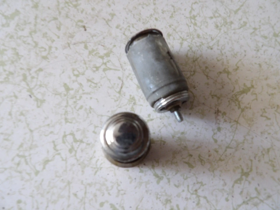 1966 Plymouth Sport Fury Ashtray Cigarette Lighter - Изображение 2 из 2