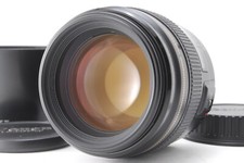 Canon EF 85mm f/1.8 USM w/ ET-65III "Near Mint" 0762 Portrait Telephoto Lens