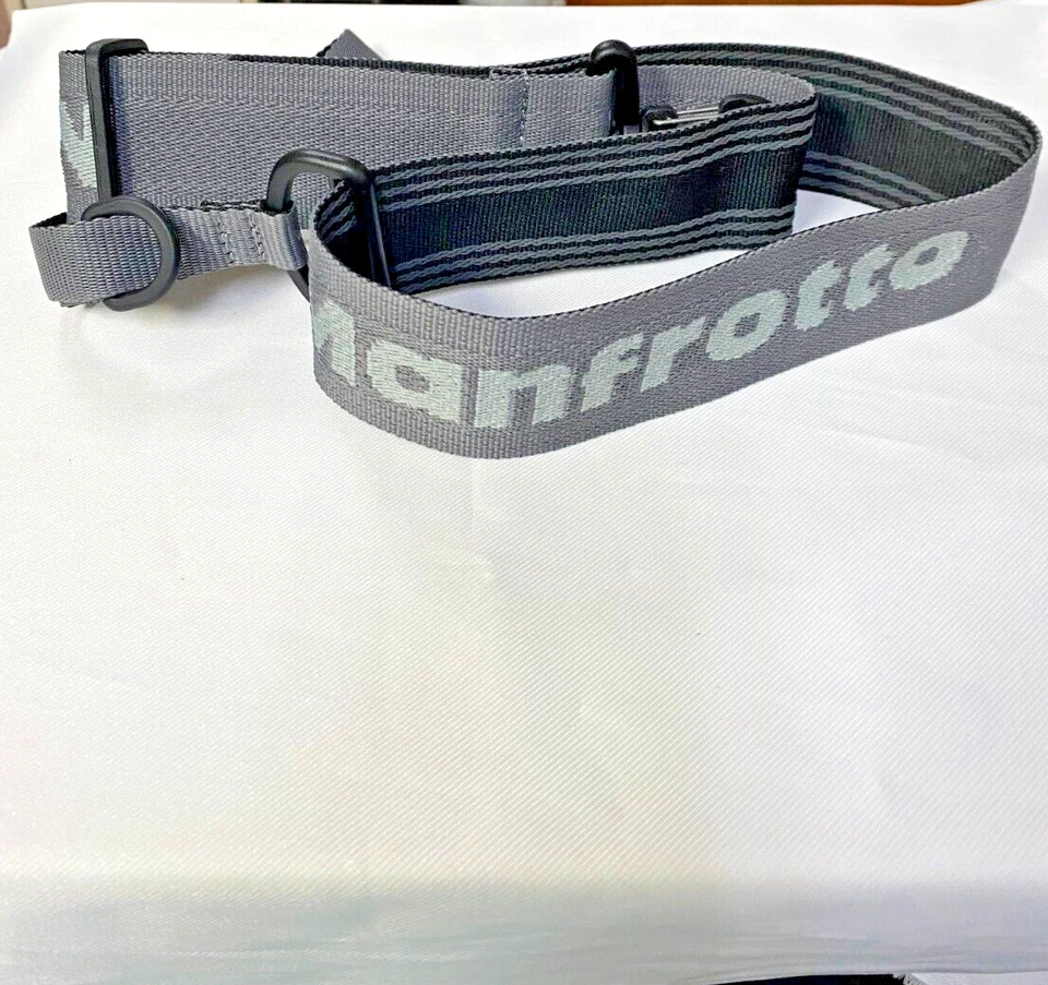 Manfrotto Large Tripod Strap (250619-21) - Image 2 of 2