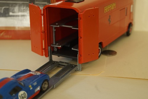 1:43 OLD CARS - OM 160 ROLFO Oficial Ferrari transport in org box (1967) - 57000 - Picture 4 of 8