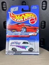 Hot Wheels 1998 First Editions Dairy Delivery 18675