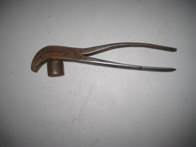 Cobblers Lasting Pliers Hammer Union Whitcher Multi Tool No. 3 Removable Hammer