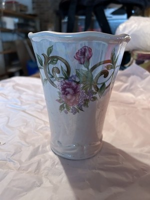Vintage Bloom-Rite Vase/Planter with Floral Design 2000 Ceramic  6.5'' Tall