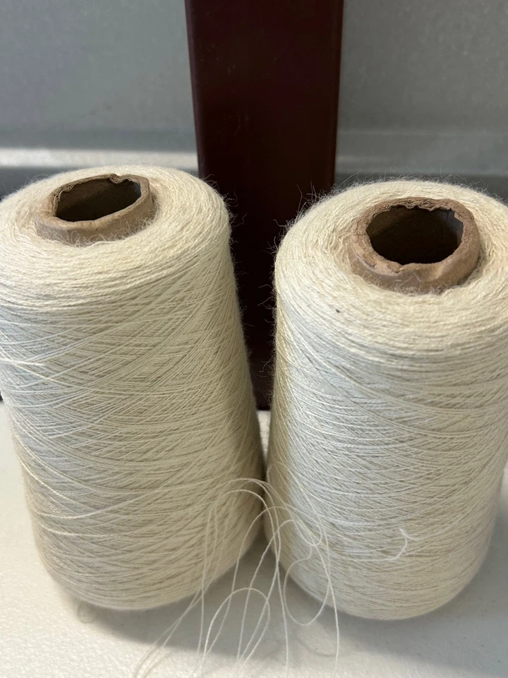 Lote 2 Cono Carrete Encaje Peruano Puro Suave Bebé Hilo Alpaca 1lb 8oz 702gr 8007 C Foto 3 de 4