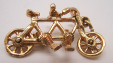 BICICLETA TÁNDEM CON ENCANTO TONO DORADO DE COLECCIÓN BICICLETA MÓVIL CONSTRUIDA PARA DOS