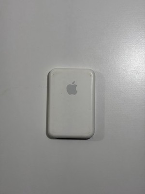 Apple MagSafe Battery Lightning Port A2384