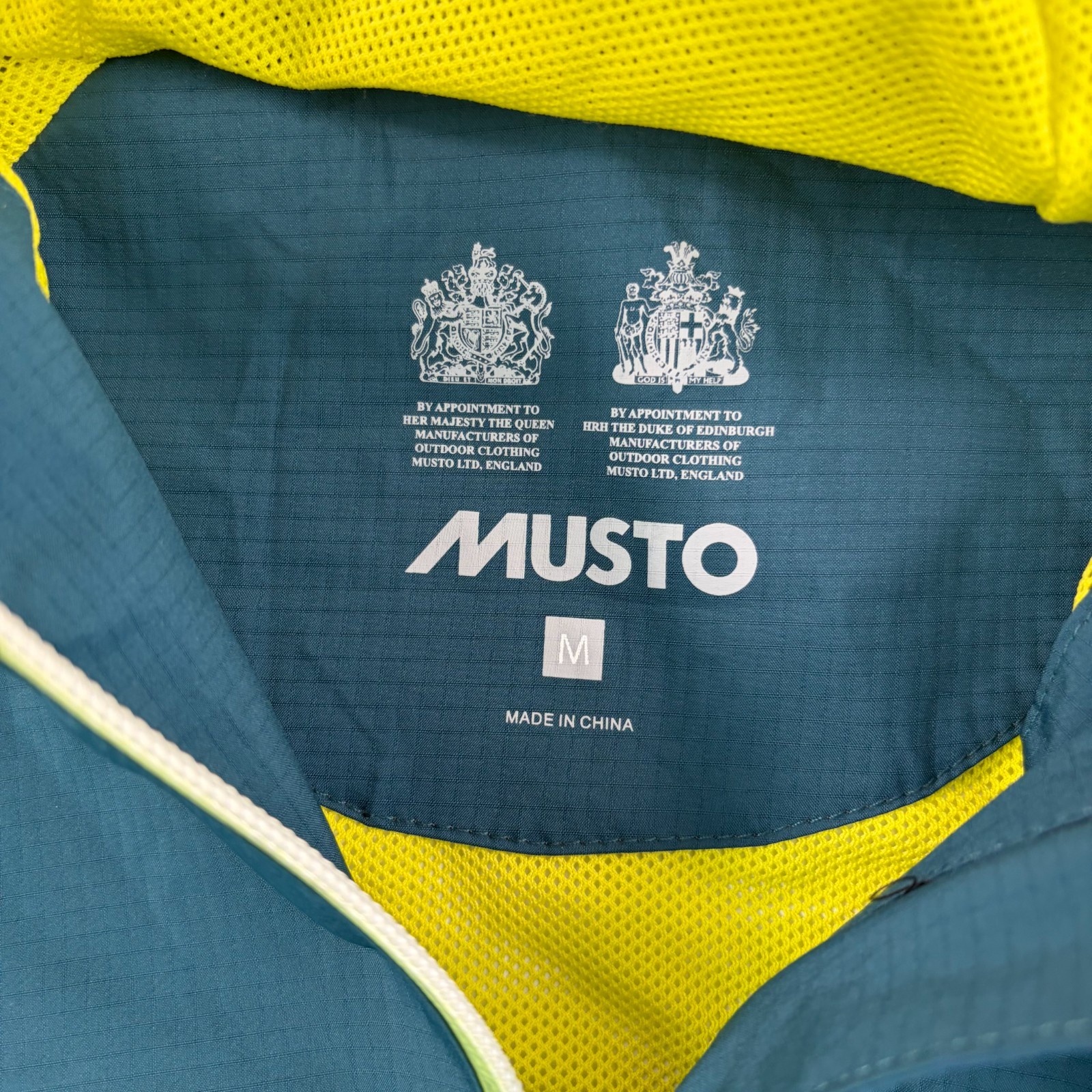 Musto Evolution Waterproof Sailing Jacket Men Med… - image 3