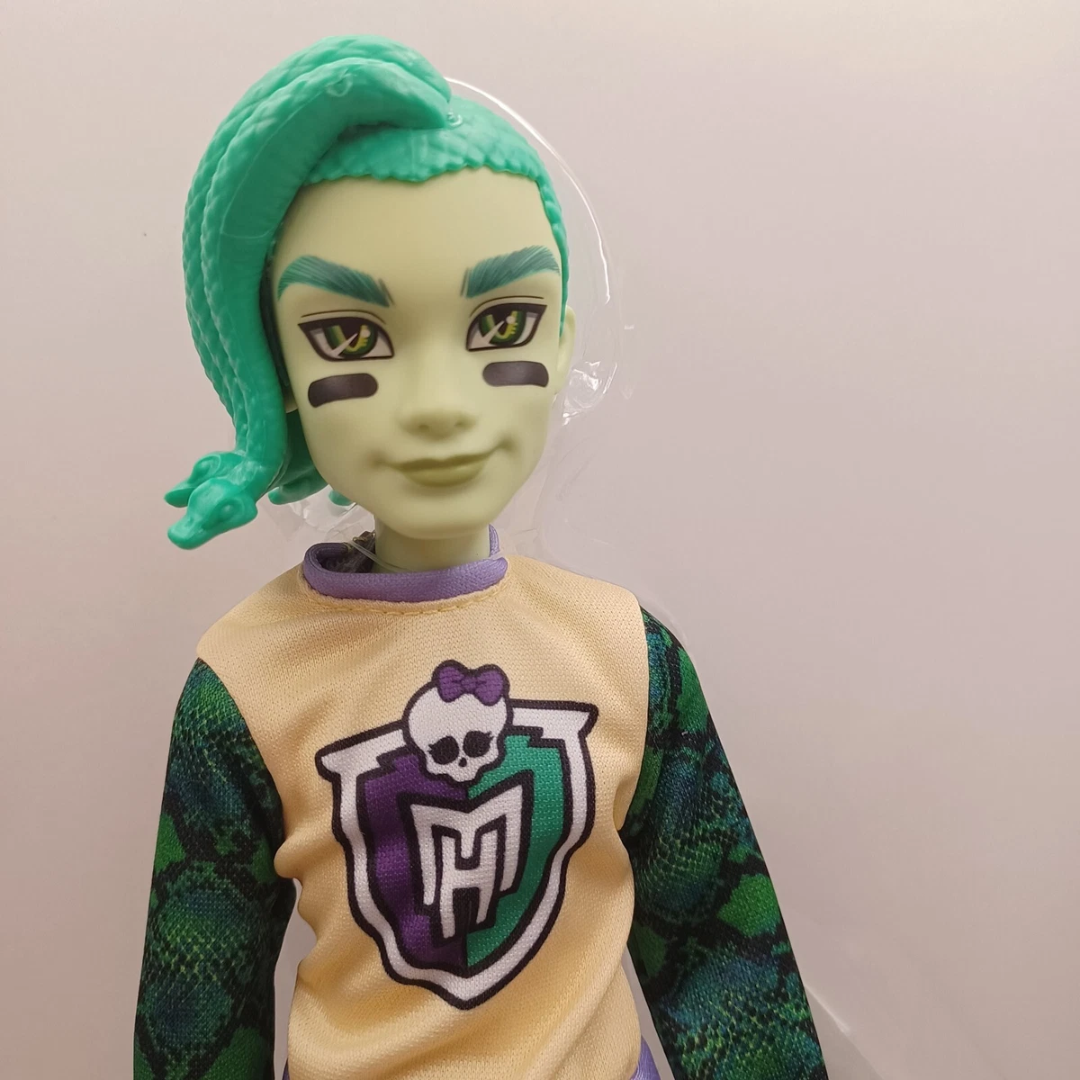 BRAND NEW MONSTER HIGH 2022 RELEASE DEUCE GORGON GENERATION 3 G3 FREE  SHIPPING