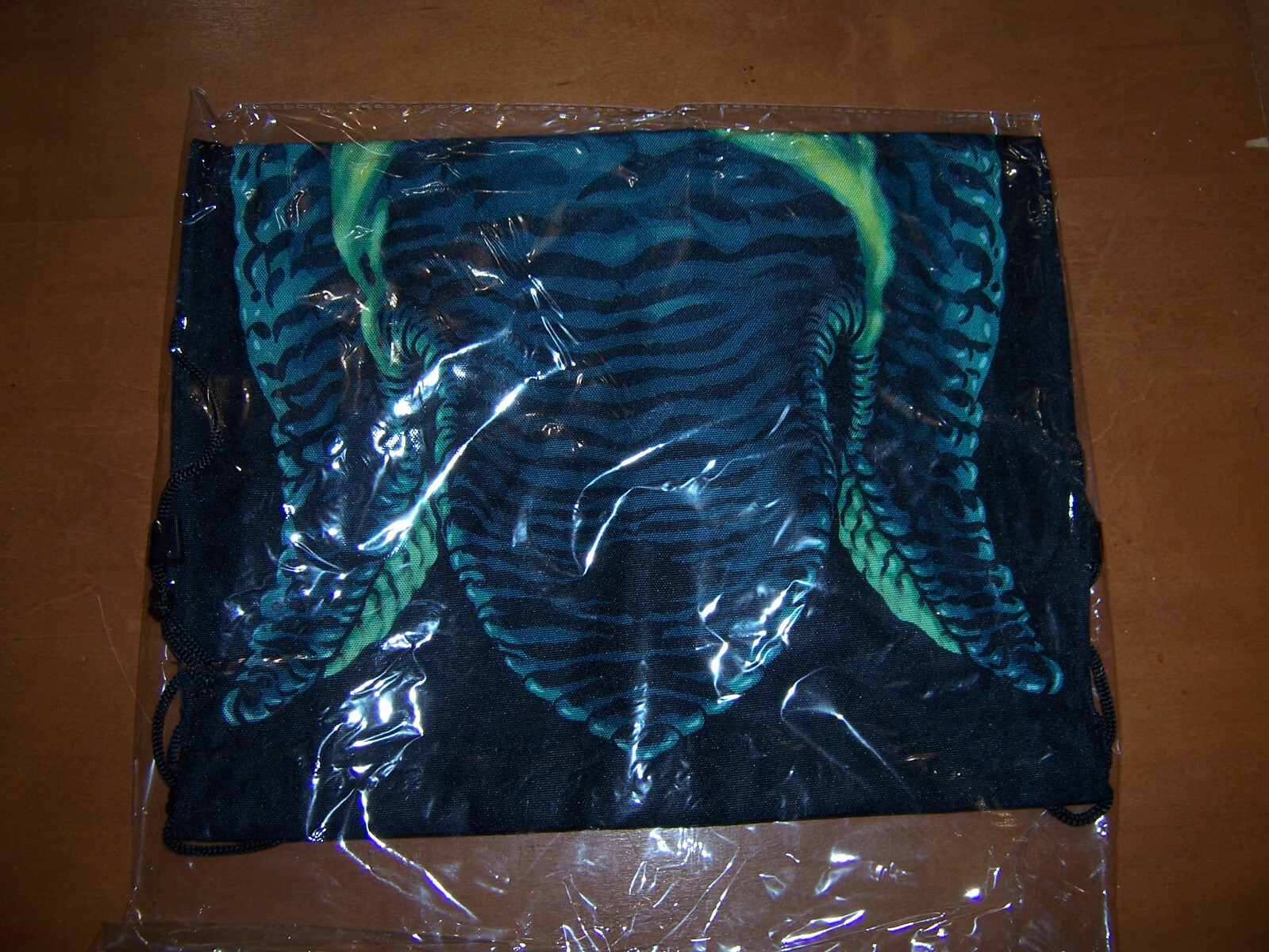 Picture 1 of 2