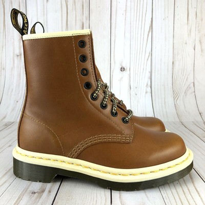 dr martens oak