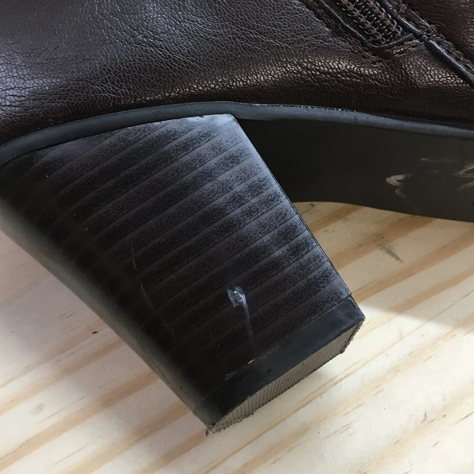 Apt. 9 骑马靴女式 8M 棕色中筒杏仁鞋头块休闲皮革 — 第 2/4 张图片