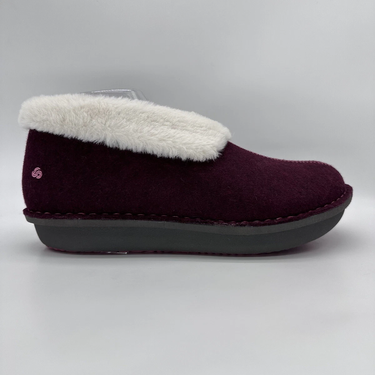 Clarks step flow online women's cloudsteppers slippers