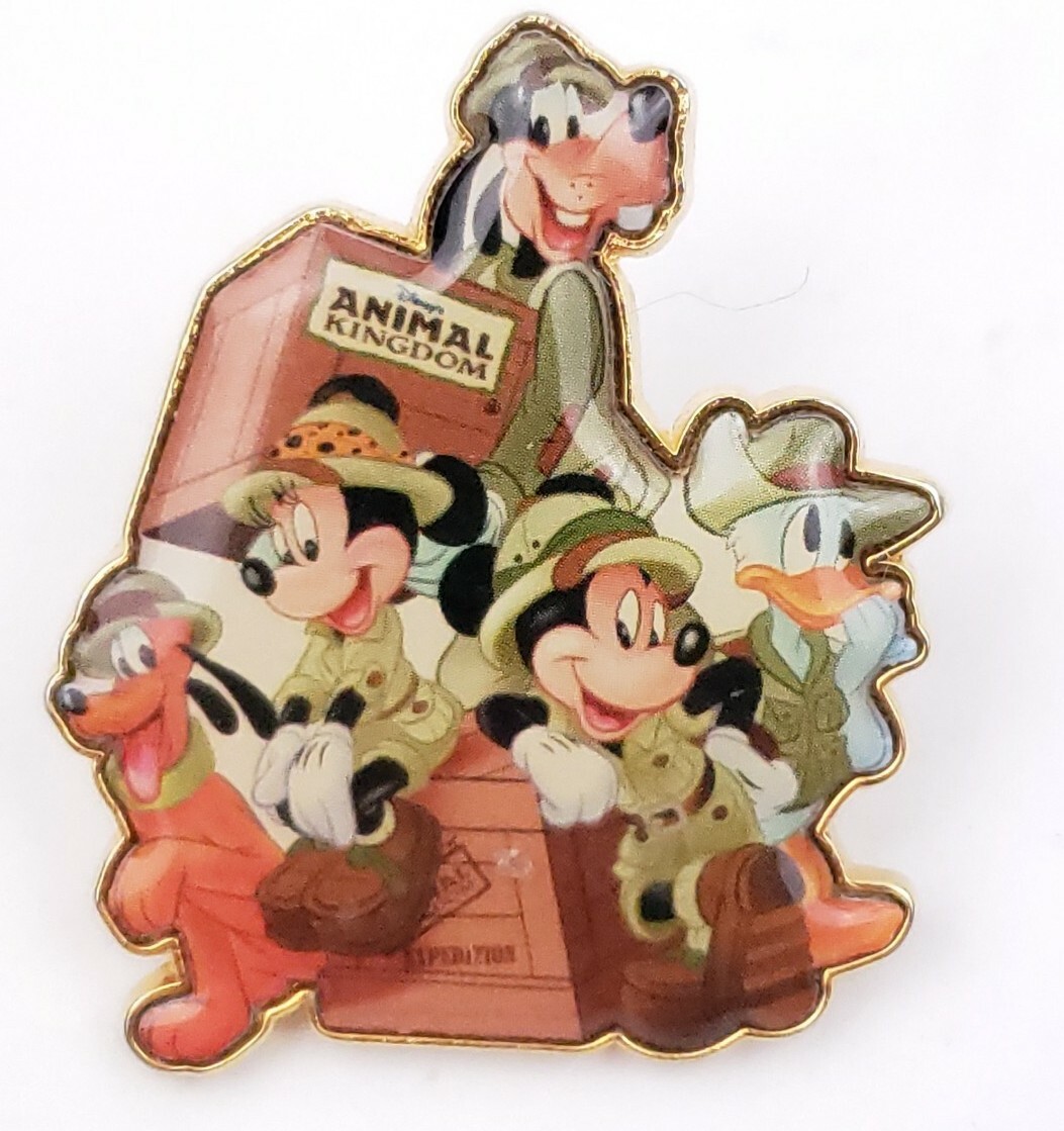 Disney World WDW Animal Kingdom Mickey  Donald Goofy Safari collectors Pin  2008