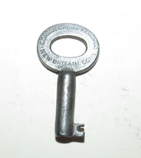 VINTAGE CORBIN Cabinet Lock Co. Steamer Trunk Chest OPEN BARREL SKELETON Key 7ST