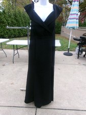 NWOT XSCAPE BLACK OFF SHOULDER FORMAL DRESS 16W