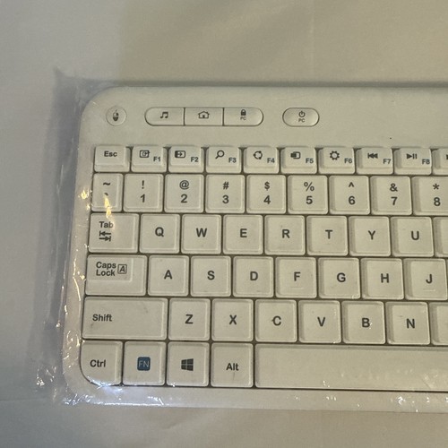 Logitech - K400 Plus TKL Wireless Keyboard for PC/TV/Laptop/Tablet White - Picture 8 of 8