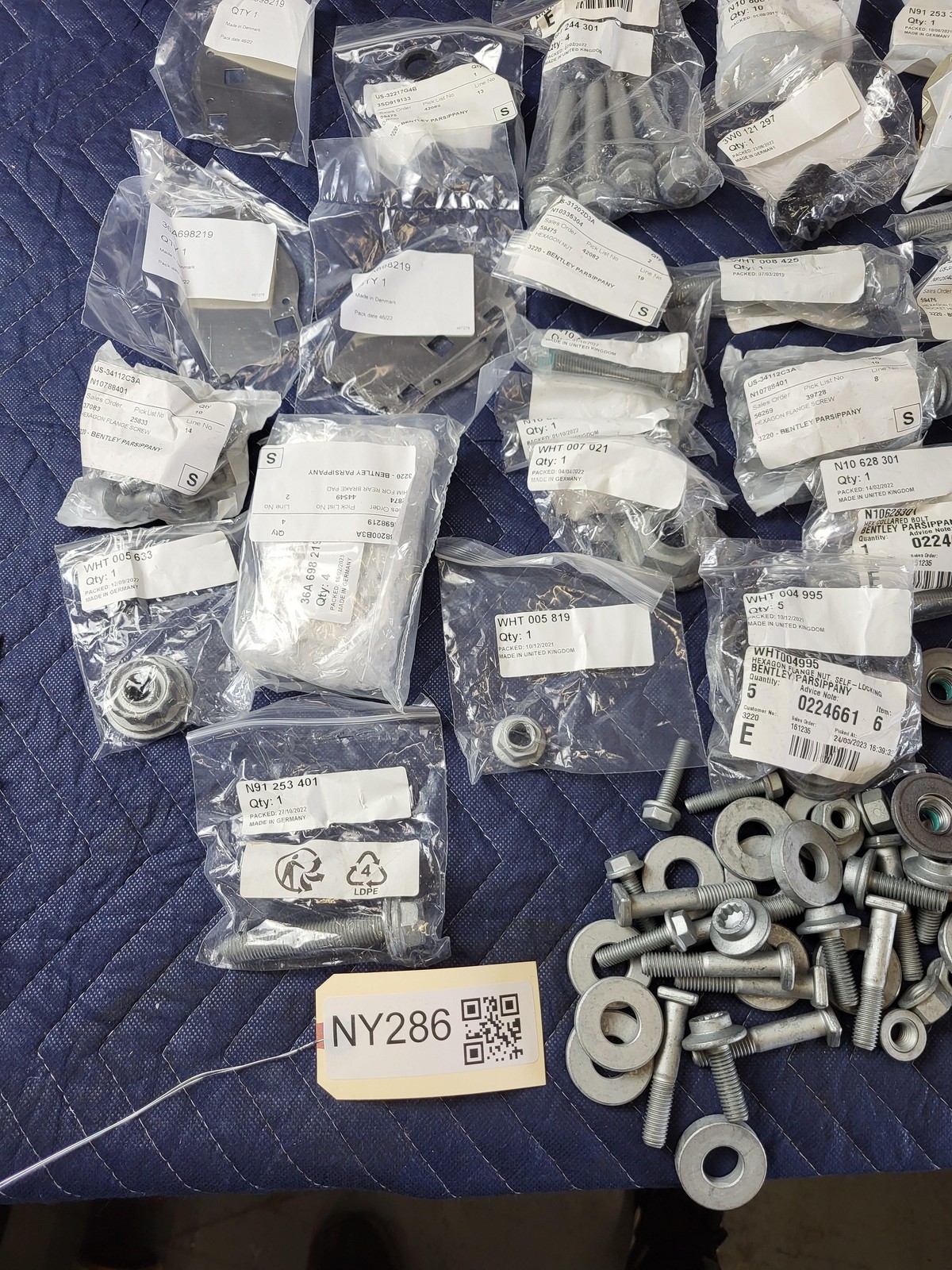 2019-2024 Bentley Continental Suspension Mounting Nuts Bolts Rings NEW 36A698219