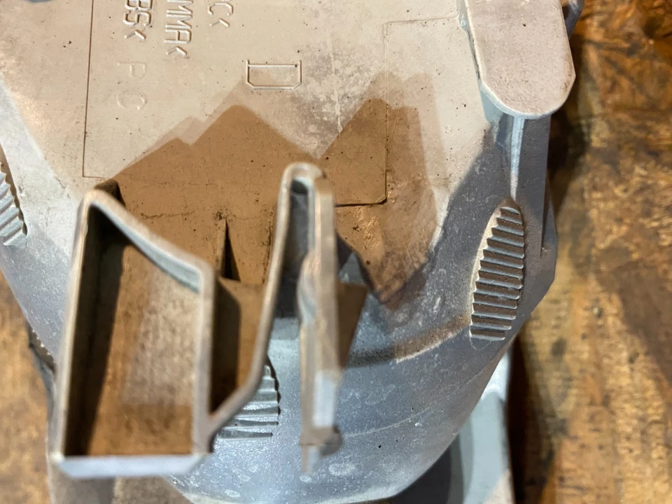 Conjunto de luz giratoria delantera derecha Saab 9-5 2003, 2004, 2005 Foto 4 de 4