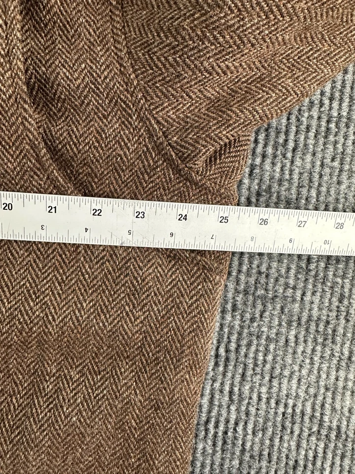 LL Bean Men’s Large Wool Herringbone Jacket Brown Insulated Bomber Flight - Image 3 of 4