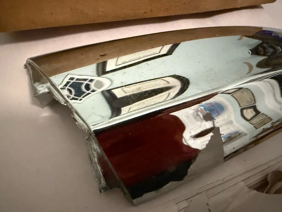 NOS 1956 Ford Fairlane Car LH Drivers Fender Parking Light Housing Extension - Image 2 of 4