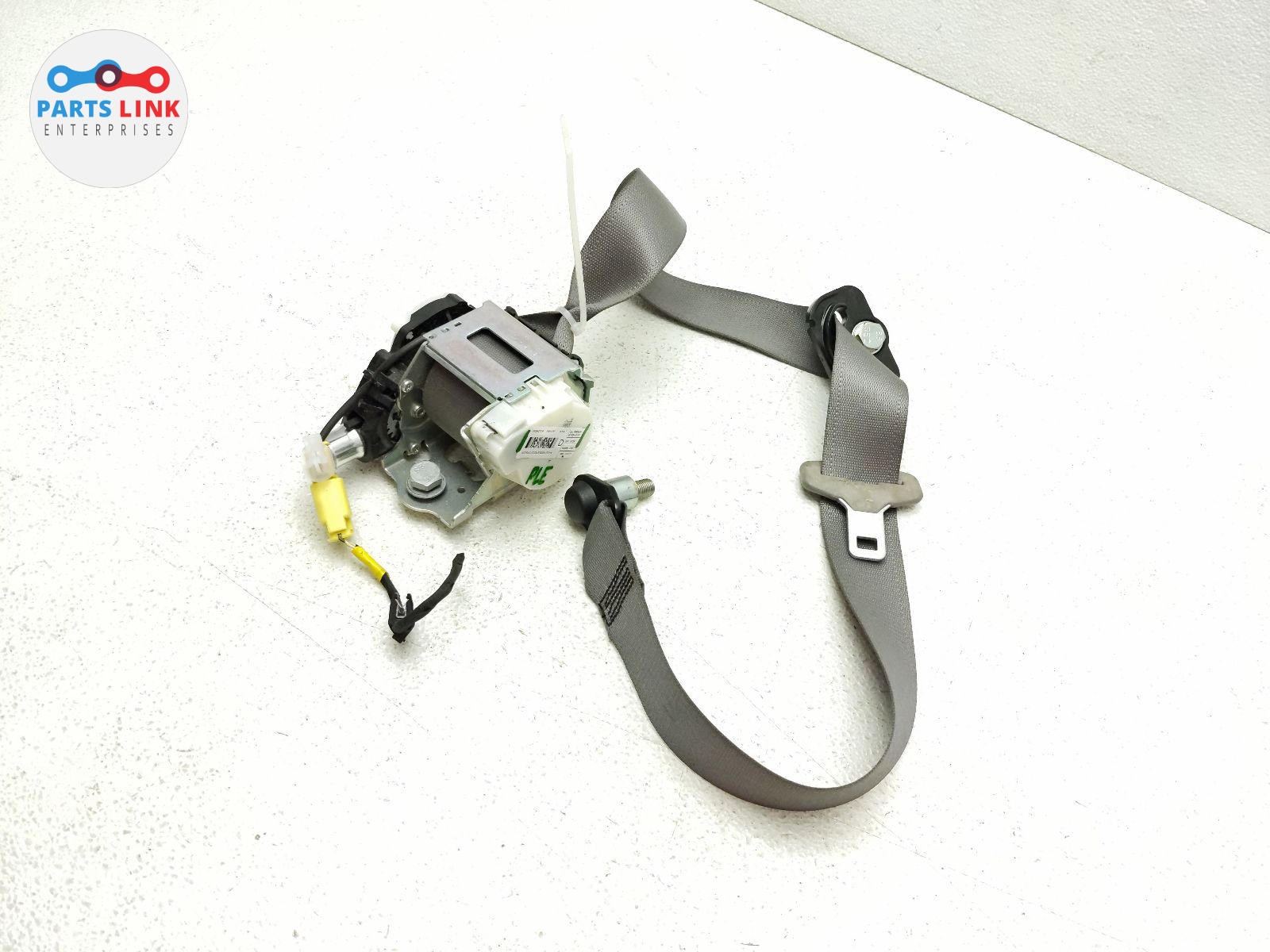 2012-14 FERRARI CALIFORNIA FRONT RIGHT SEAT BELT RETRACTOR SEAT BELT GRAY F149