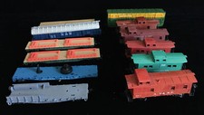 Vintage Ahm, tyco, revell , mantua and Lionel ho scale trains lot of 12 x 