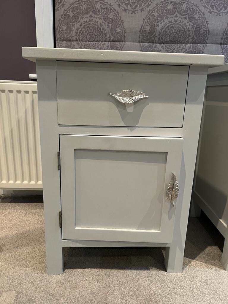 Bedside x 2 Oak Hand Painted Grey eBay
