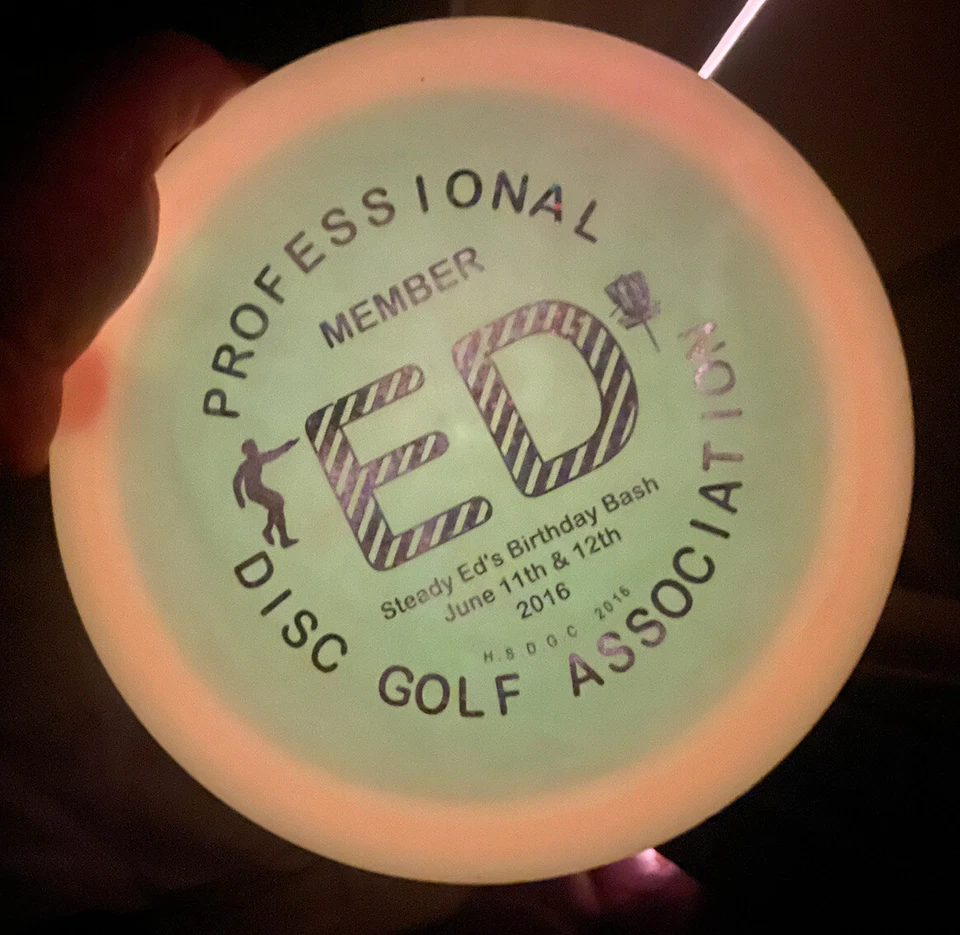 Innova 2016 Champion Color Glow Firebird Edición Estable Cumpleaños FAF 175g Sexton Foto 2 de 4