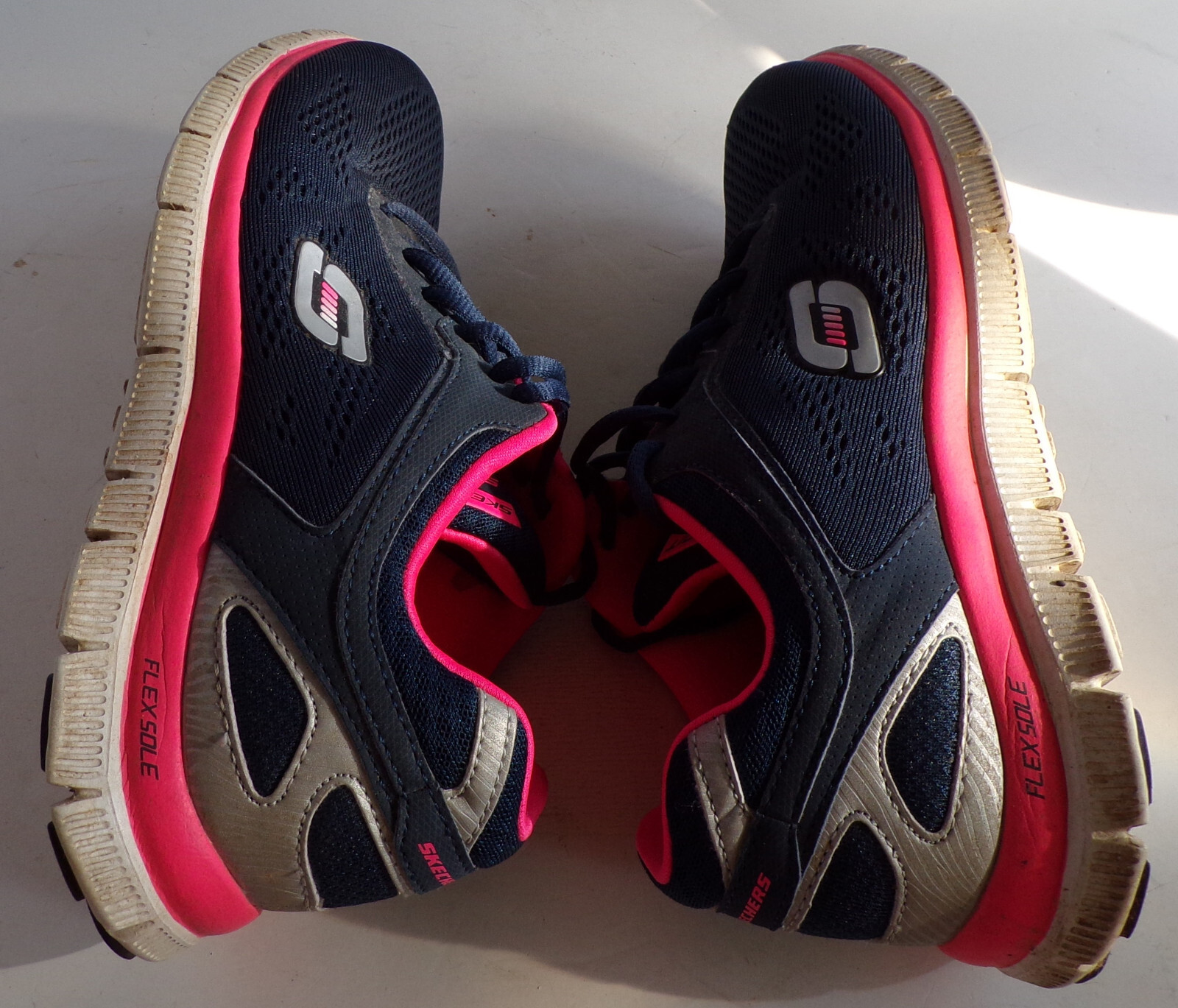 SAOLA Scarpe da corsa stringate Skechers Flex Sole Memory Foam blu navy taglia 8 5