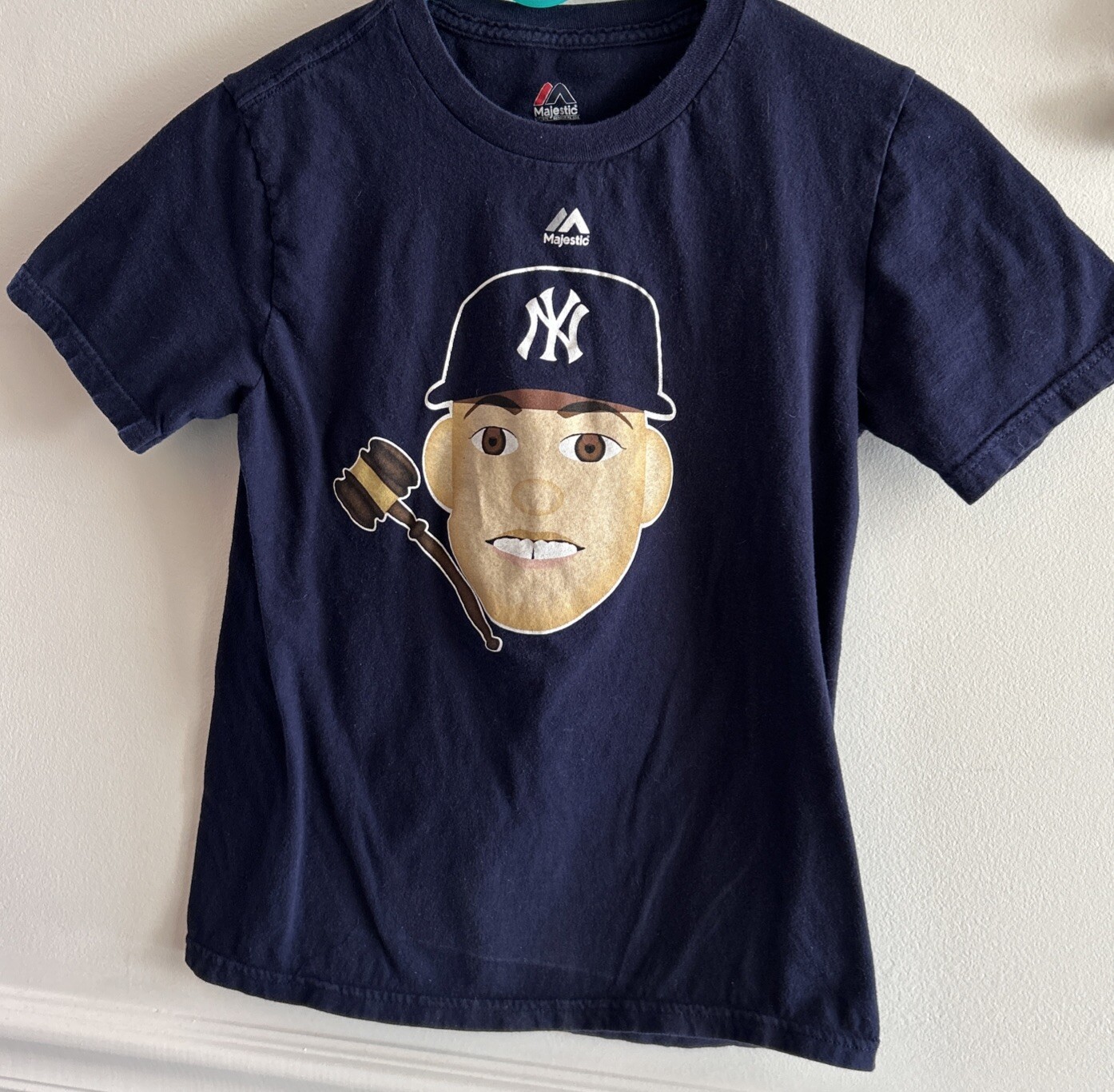 Aaron Judge Emoji New York Yankees Majestic Youth T-Shirt Blue Kids Medium10/12
