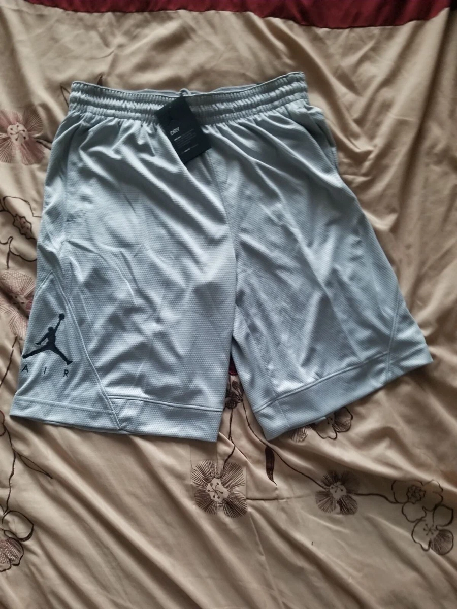 Jordan rise striped shop triangle shorts
