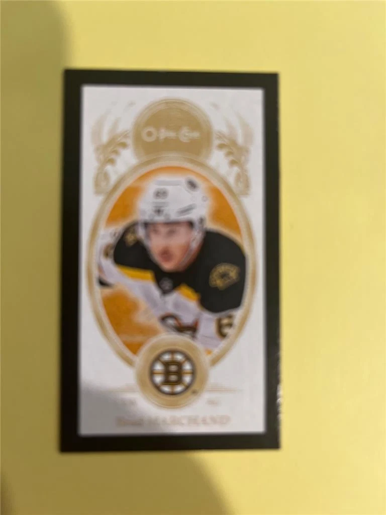 2018-19 OPC O-Pee-Chee Mini Black Border #M-3 Brad Marchand Bruins