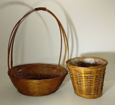 2 Round Wicker Woven Baskets