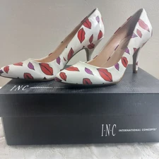 Women’s INC Lipstick Shoes Size 7 Pump Heel Red & White W/ Box Macy's 